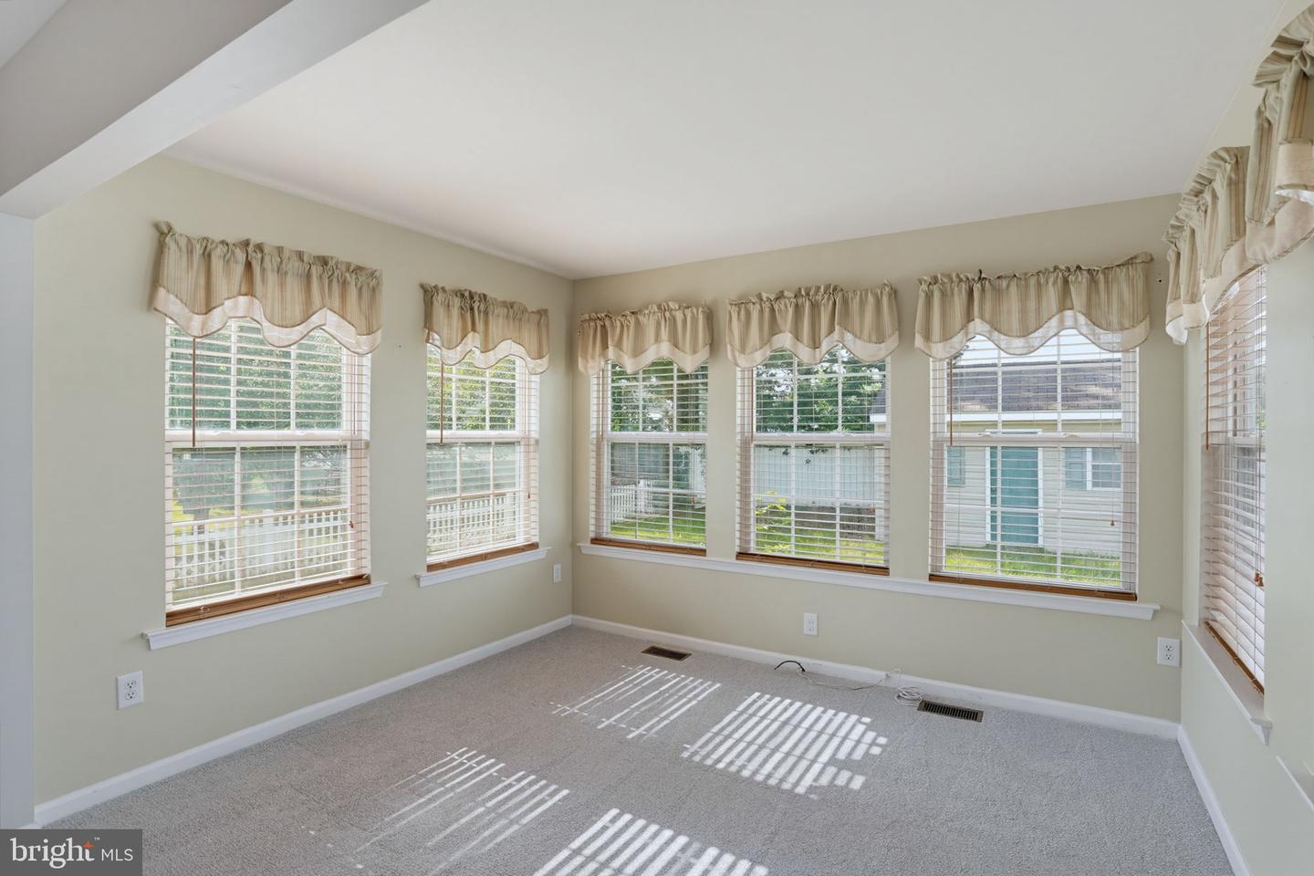 103 Green Meadow Cir Property Photo 18