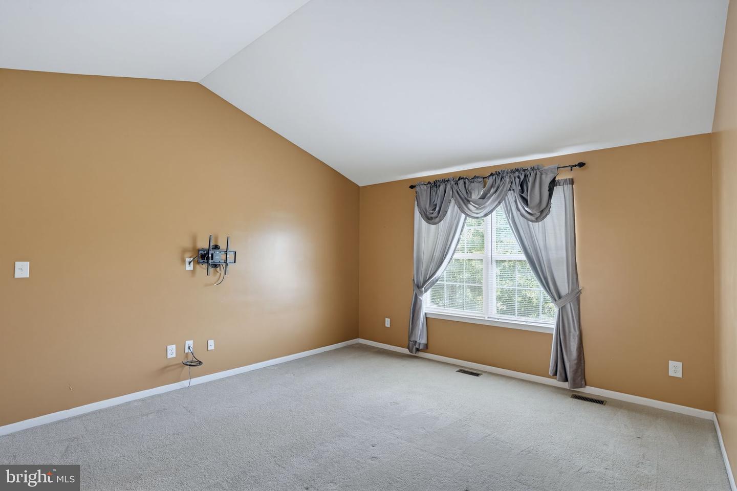 103 Green Meadow Cir Property Photo 25