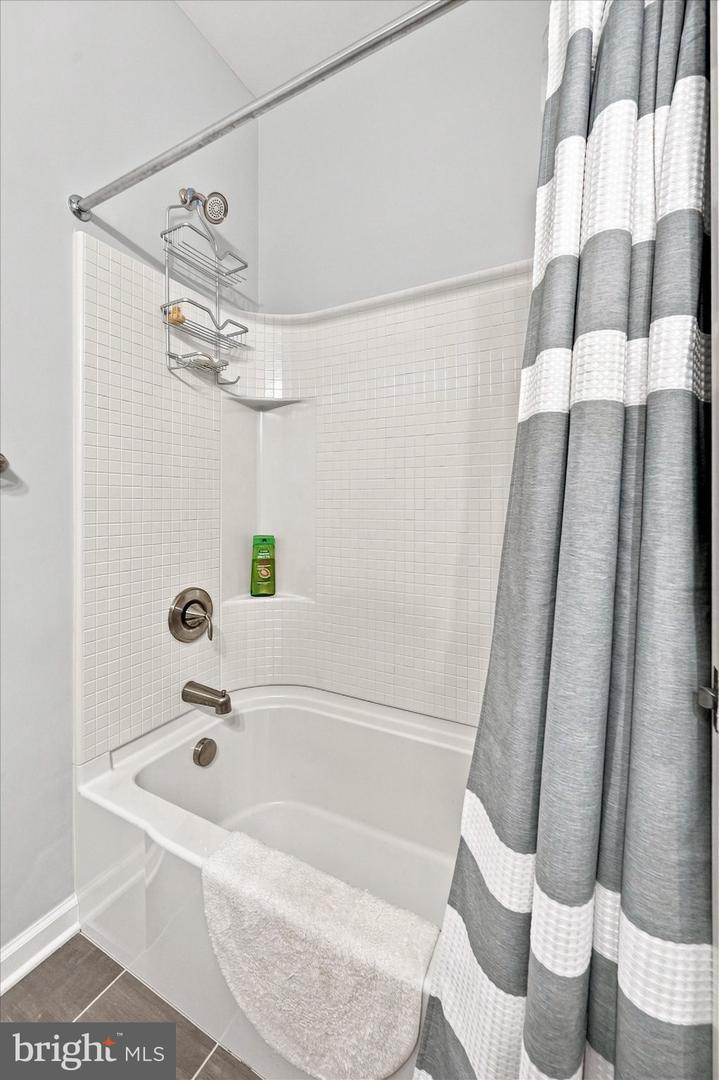 2318 Schubert Ln Property Photo 33