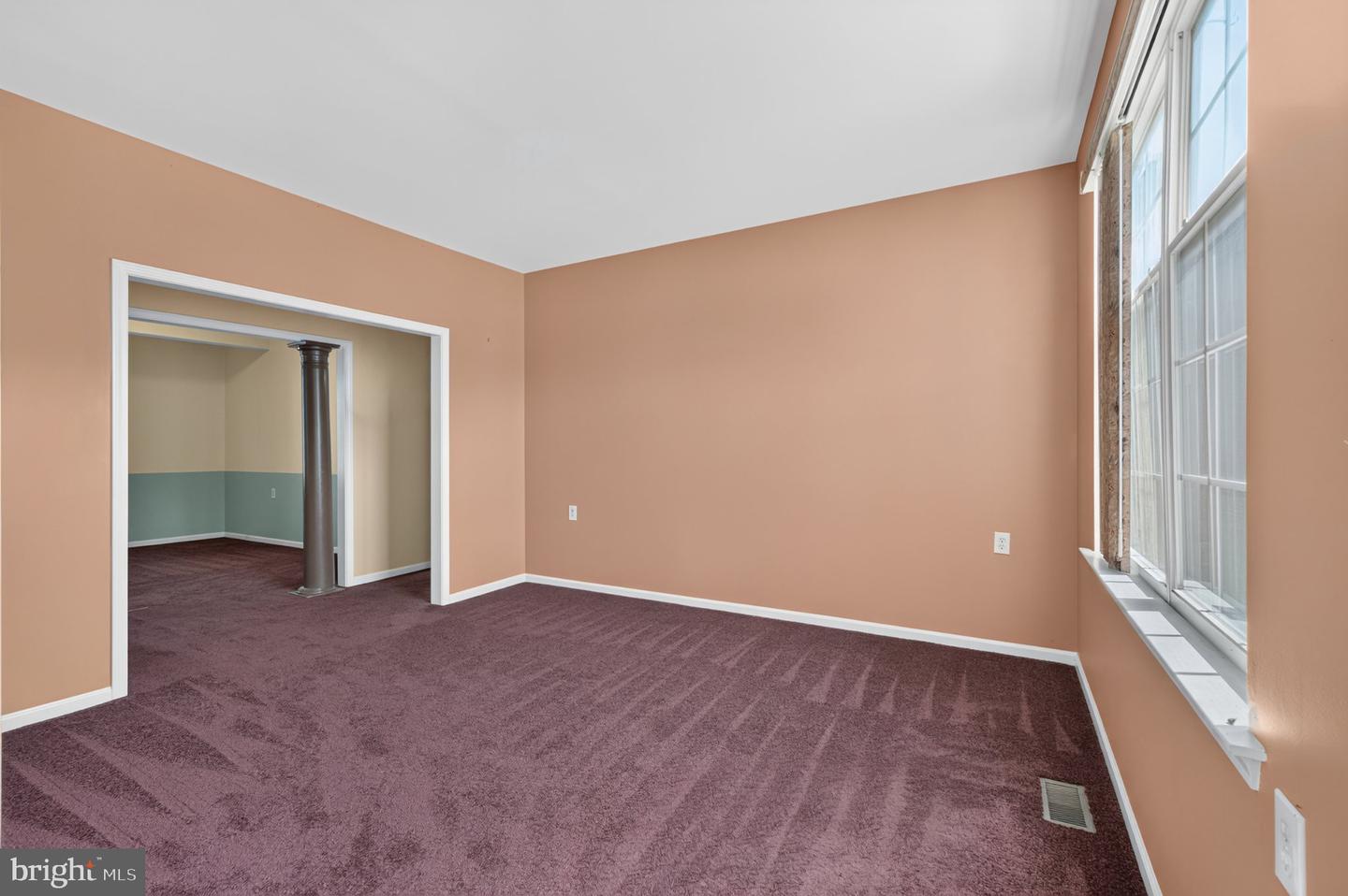 1 Foxfield Ct Property Photo 7