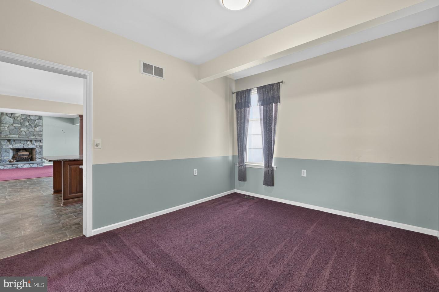 1 Foxfield Ct Property Photo 12
