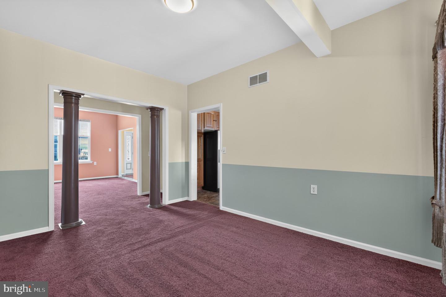 1 Foxfield Ct Property Photo 13