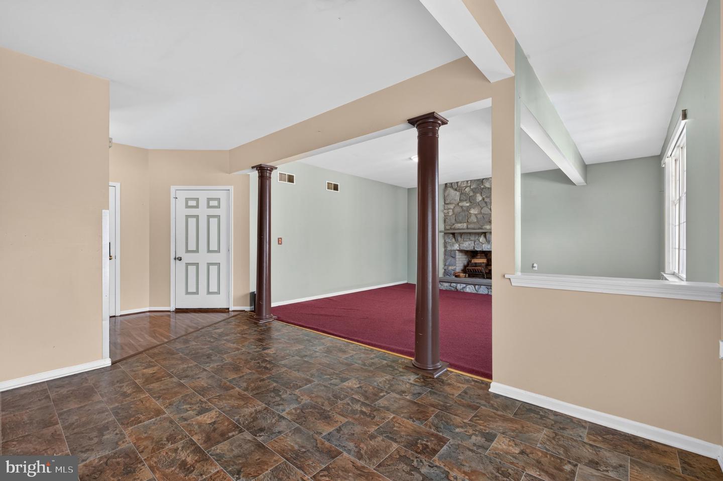 1 Foxfield Ct Property Photo 18