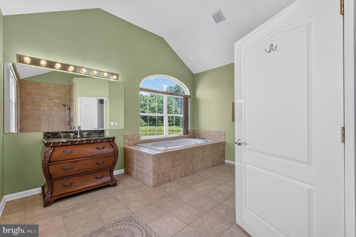 1 Foxfield Ct Property Photo 29
