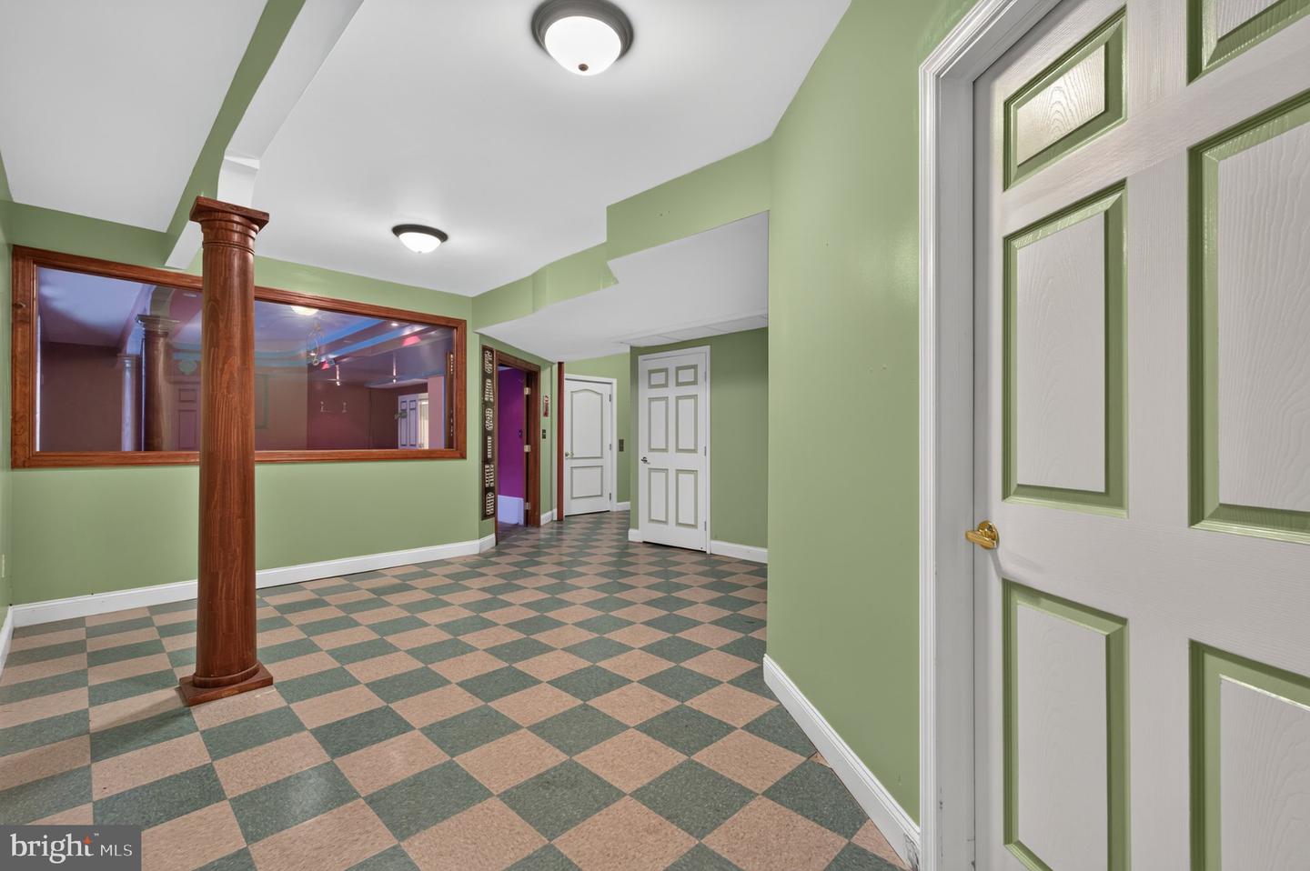 1 Foxfield Ct Property Photo 60