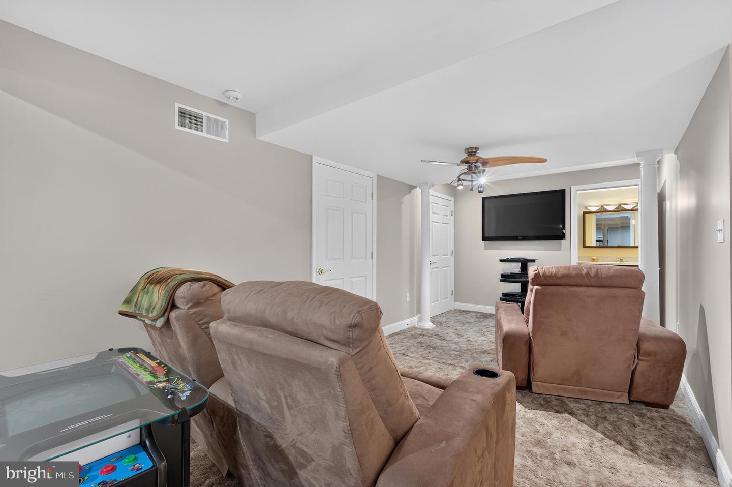 1323 Lorewood Grove Rd Property Photo 41