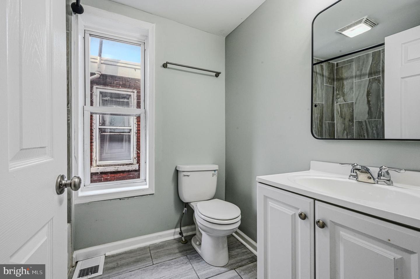 304 N Franklin St Property Photo 19