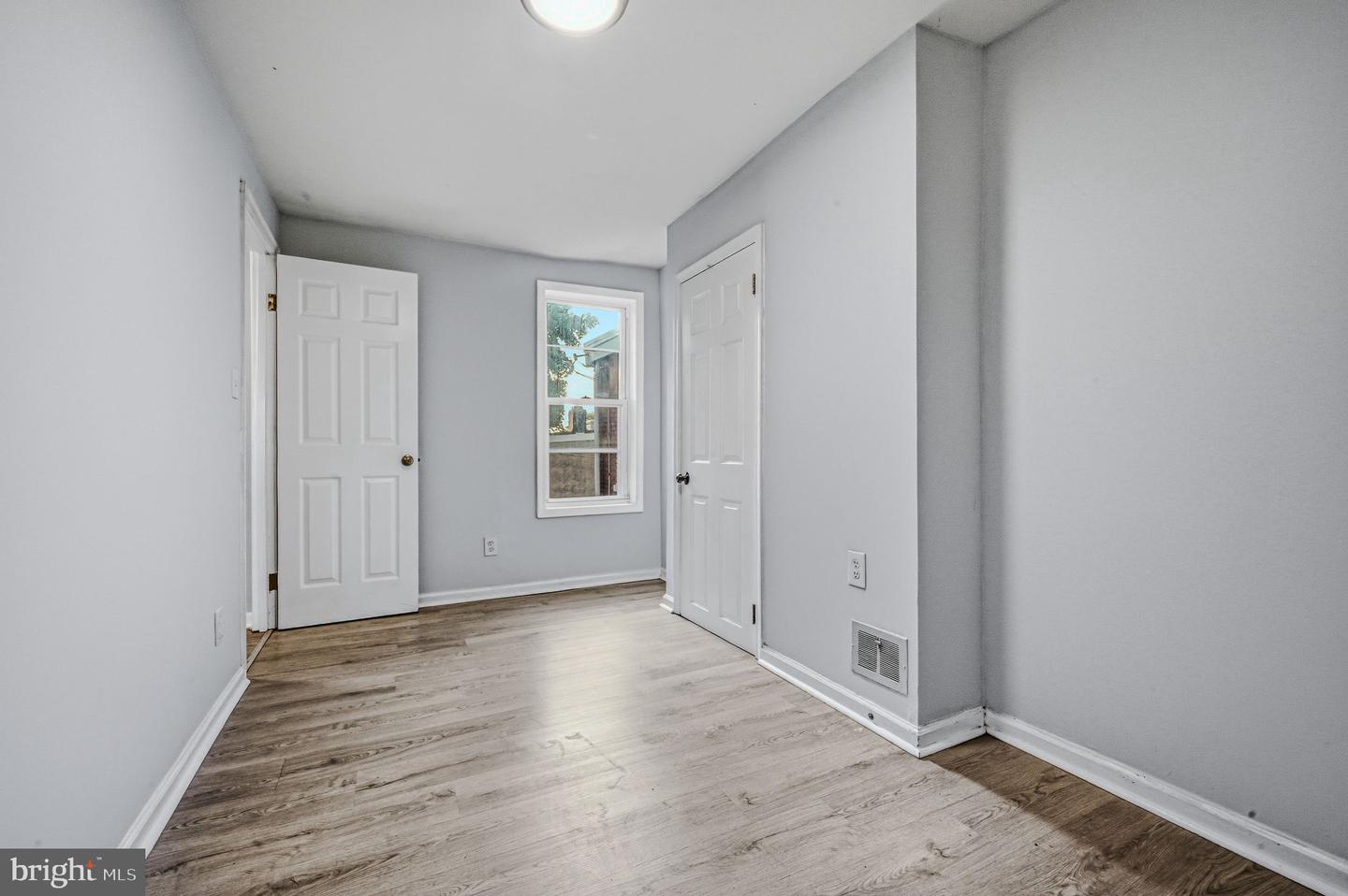 304 N Franklin St Property Photo 21