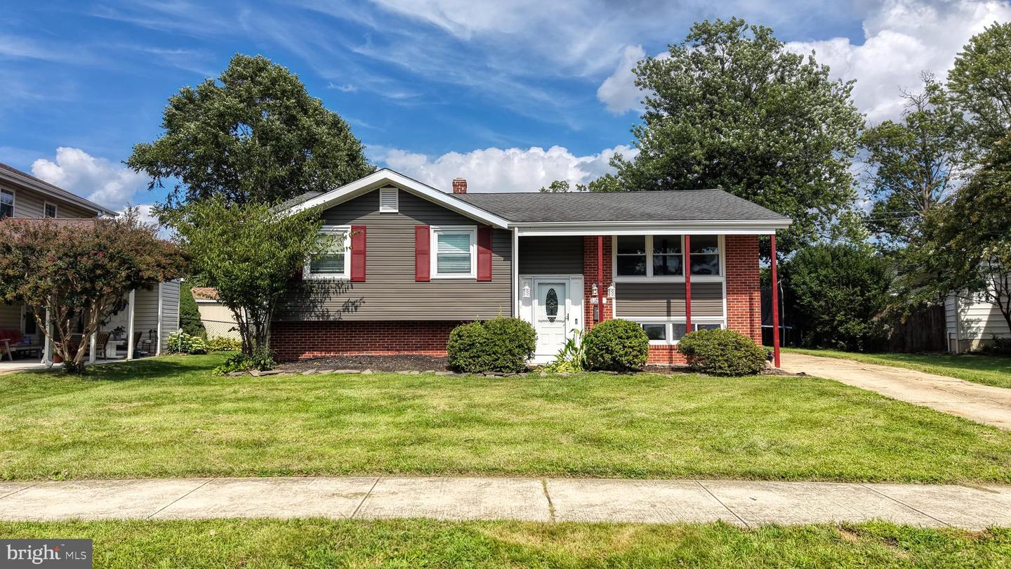 24 WINDFLOWER DR