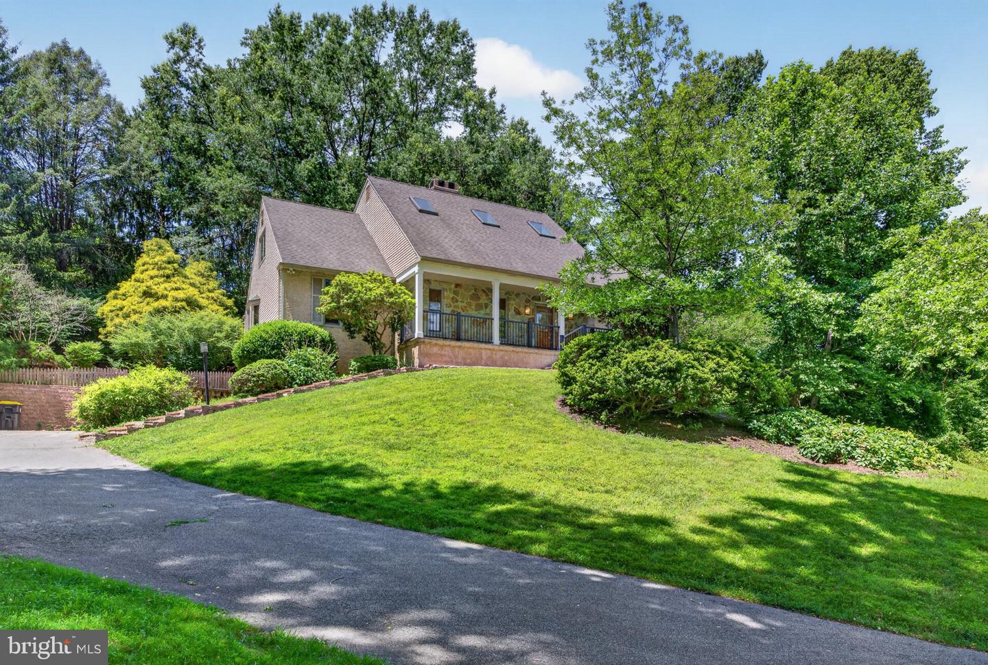 427 Upper Pike Creek Rd Property Photo 1