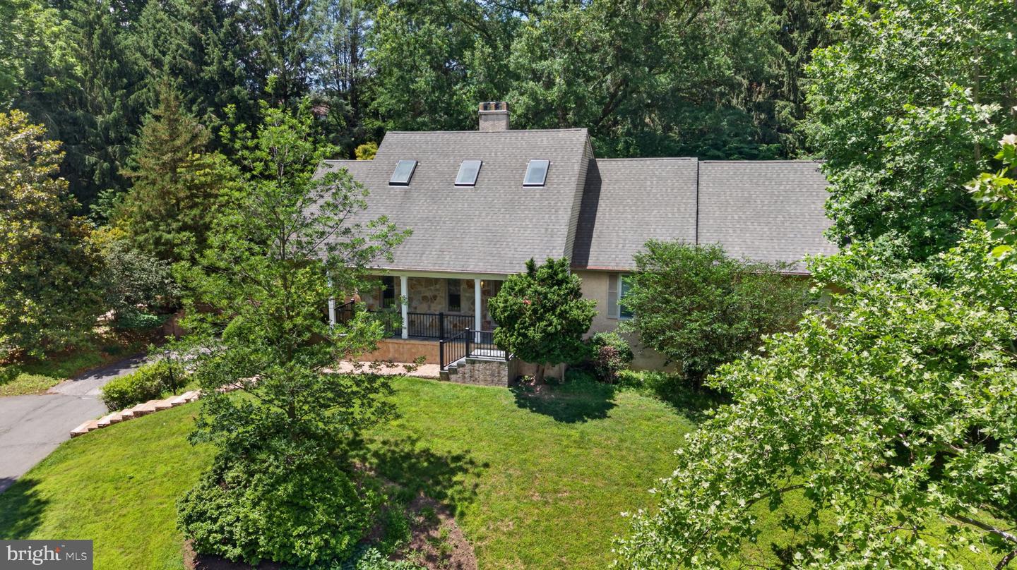 427 Upper Pike Creek Rd Property Photo 2