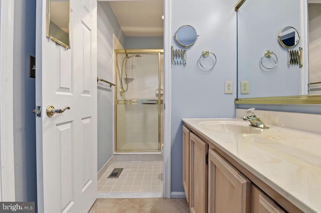 502 Paisley Pl Property Photo 16