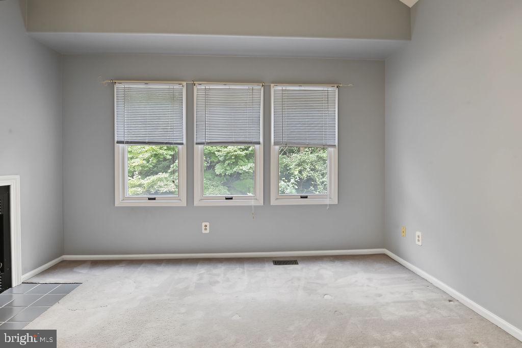 502 Paisley Pl Property Photo 17