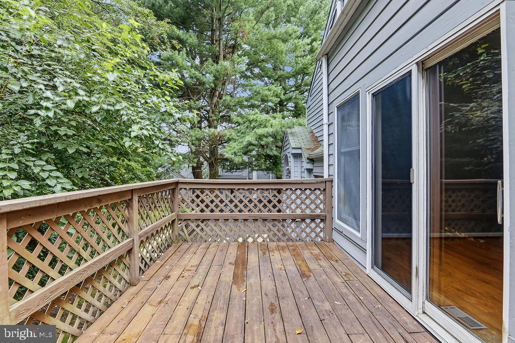502 Paisley Pl Property Photo 26