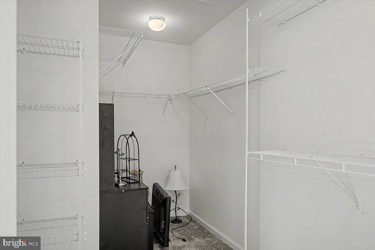 205 Sloan Ct Property Photo 13
