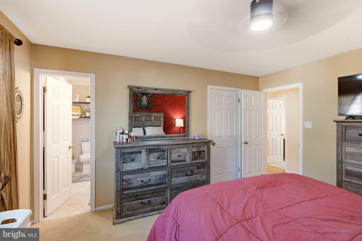 18 Jonathan Dr Property Photo 26