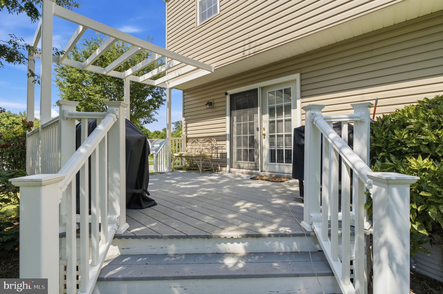 18 Jonathan Dr Property Photo 47