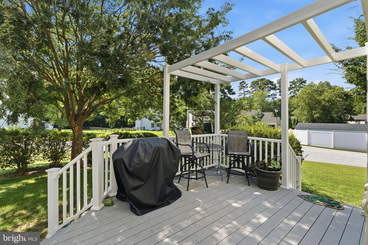 18 Jonathan Dr Property Photo 48