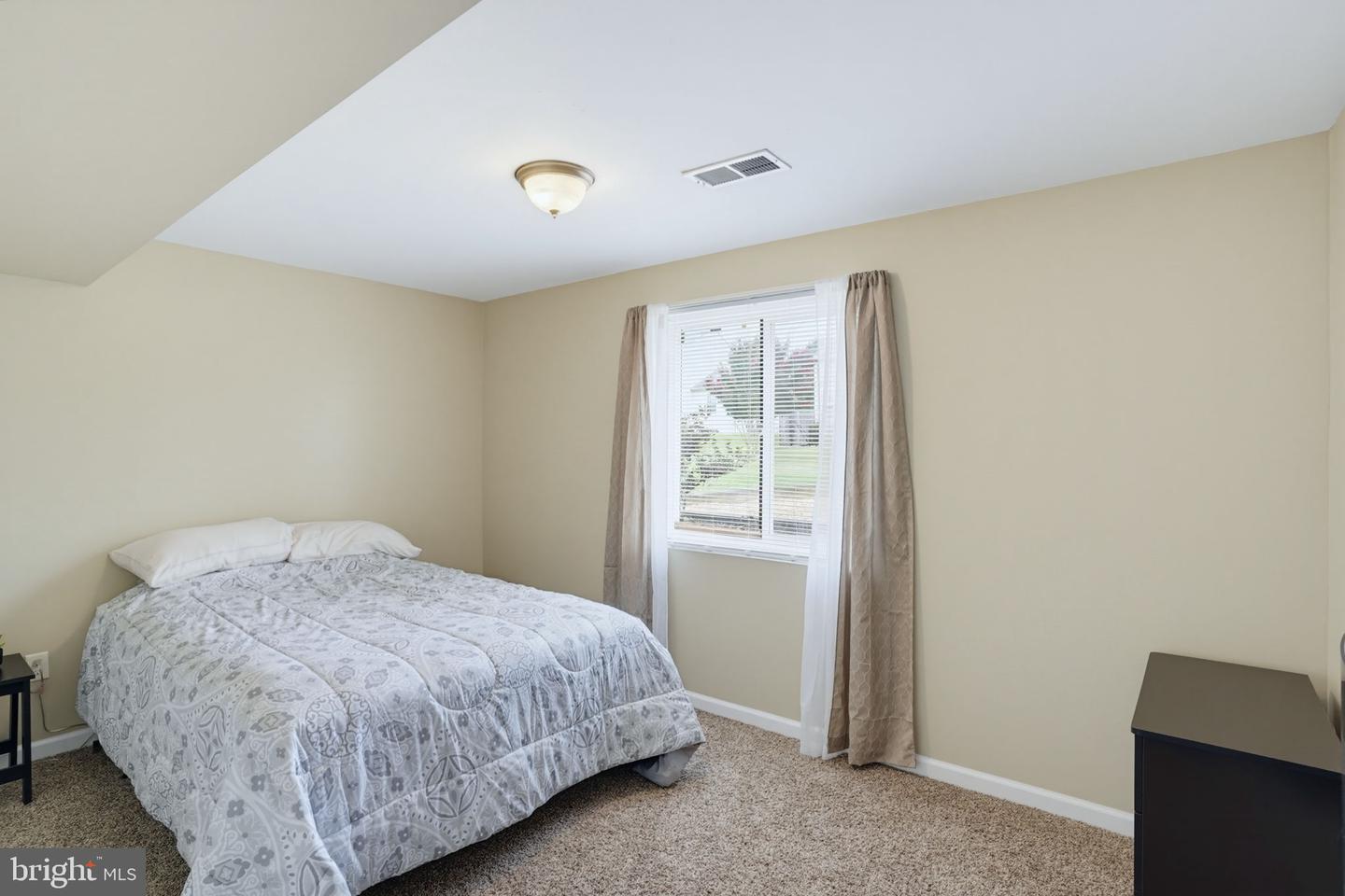 313 Androssan Pl Property Photo 39