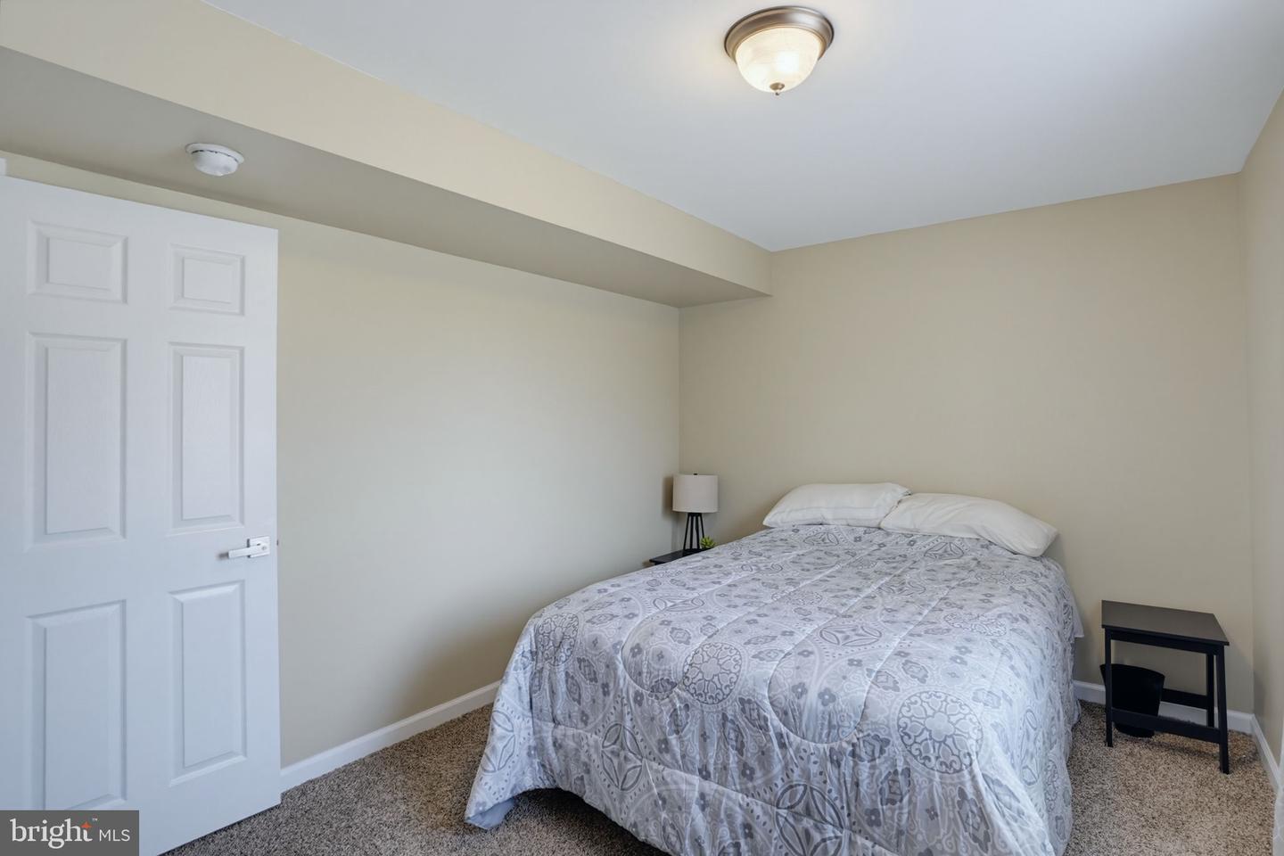 313 Androssan Pl Property Photo 40