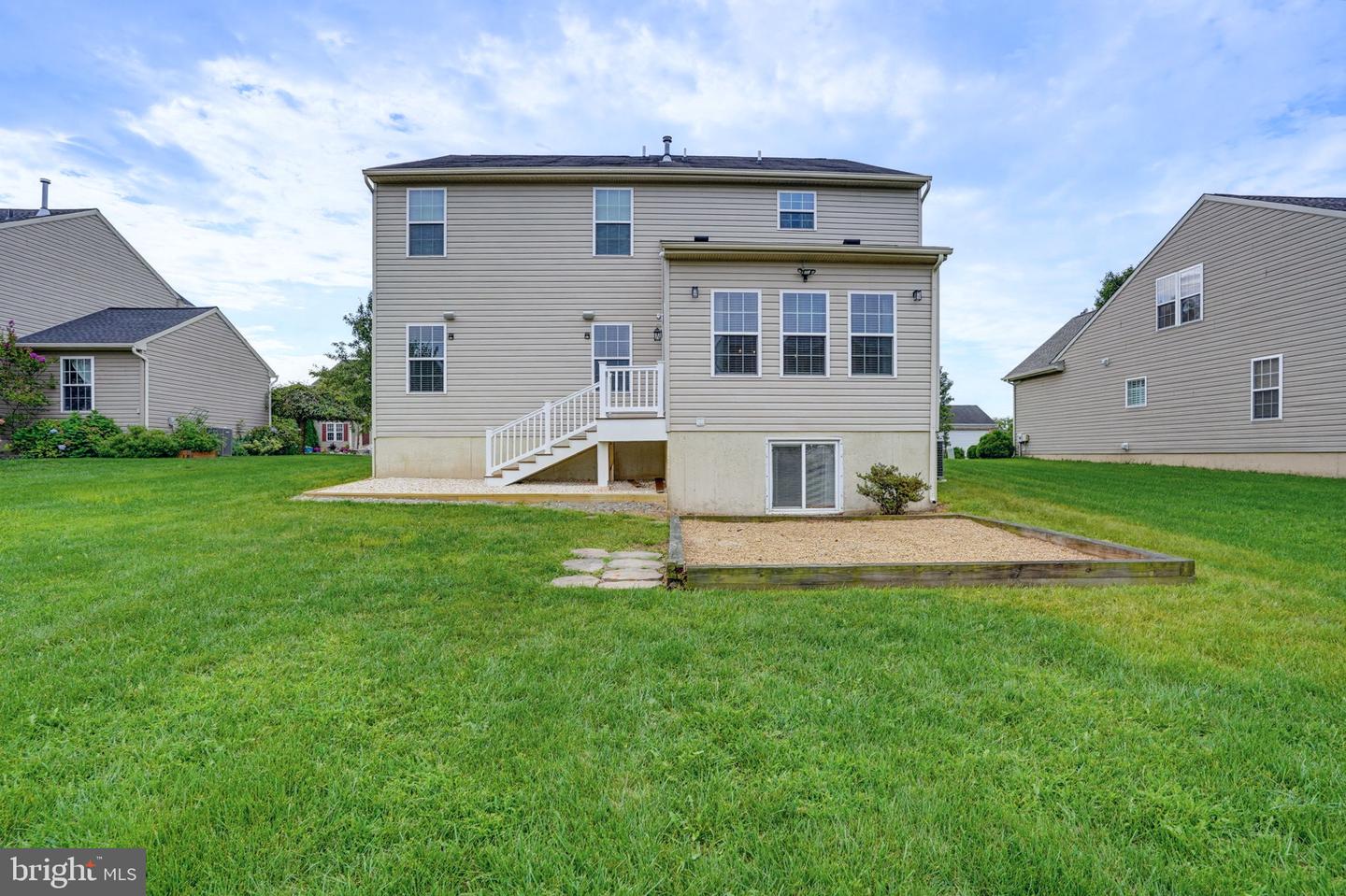 313 Androssan Pl Property Photo 44