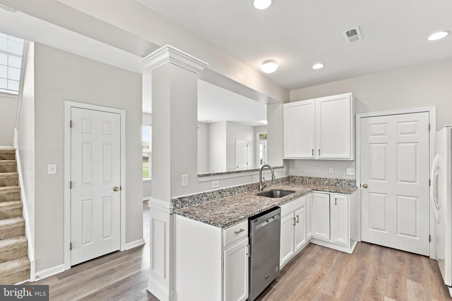 161 Springfield Cir Property Photo 12