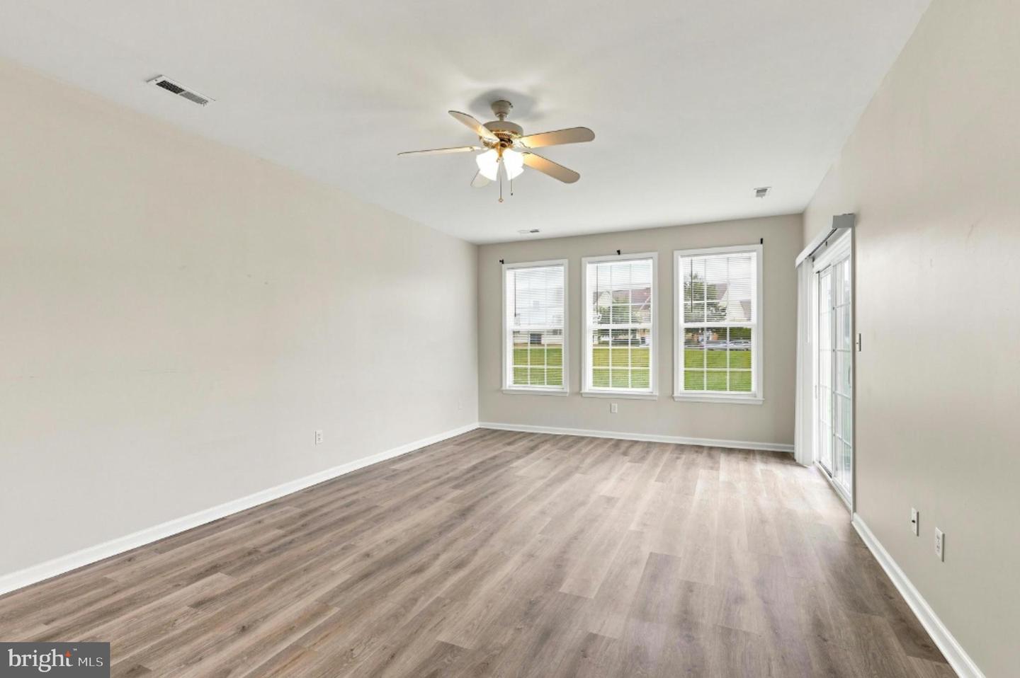 161 Springfield Cir Property Photo 23