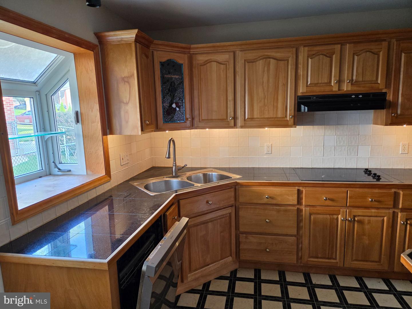6 Windflower Dr Property Photo 6