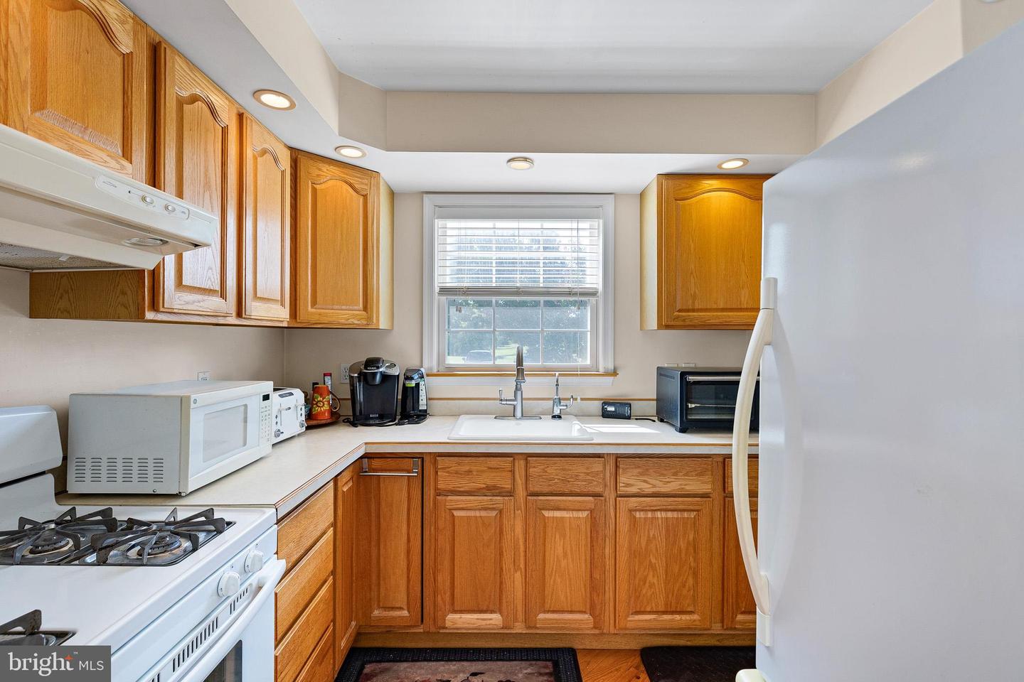51 Notre Dame Ave Property Photo 9