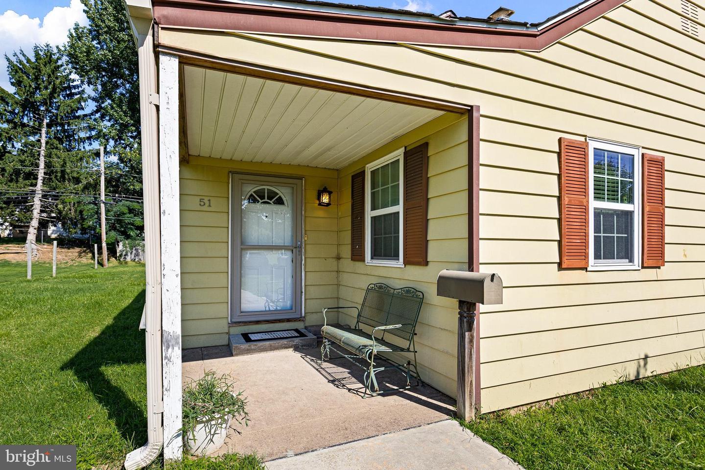51 Notre Dame Ave Property Photo 20