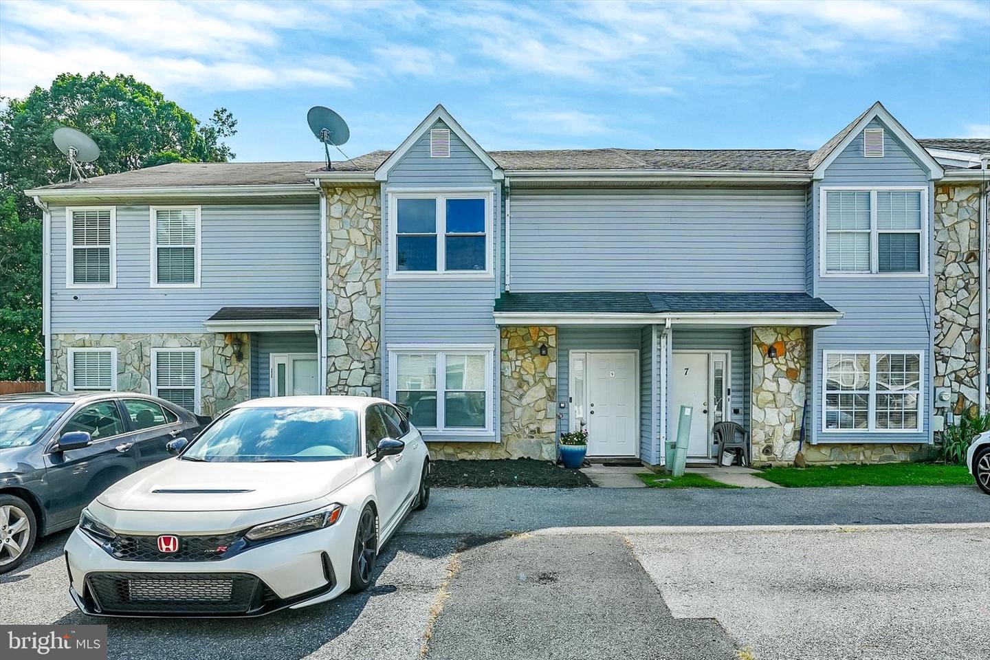 9 Von Steuben Ct Property Photo 1