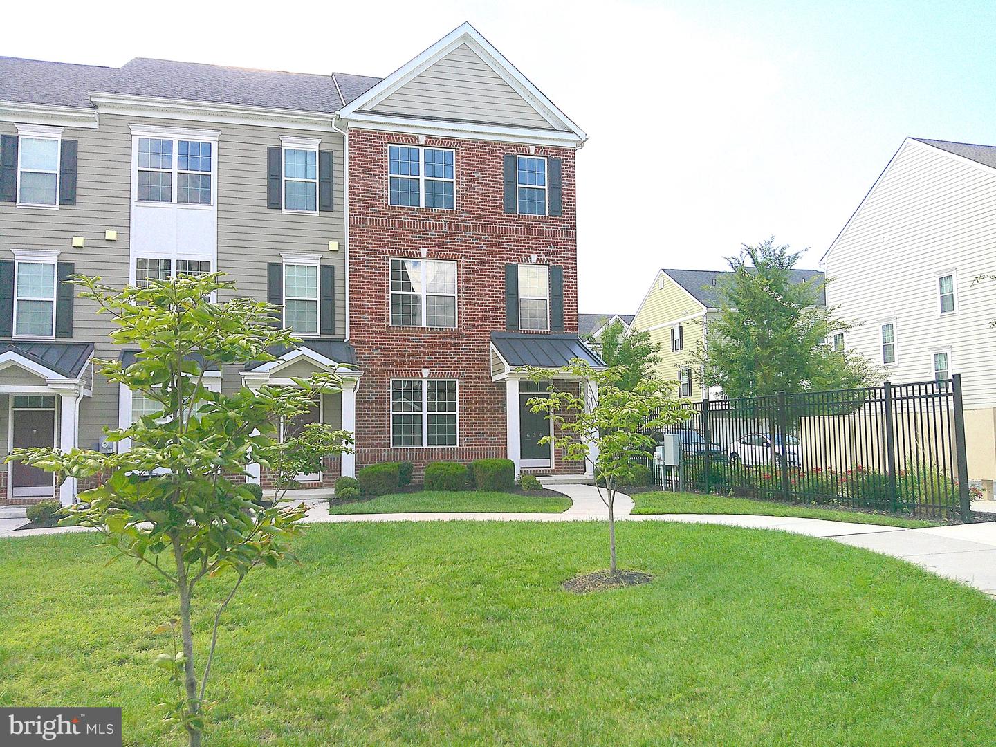 634 Mccomb Pl Property Photo 2