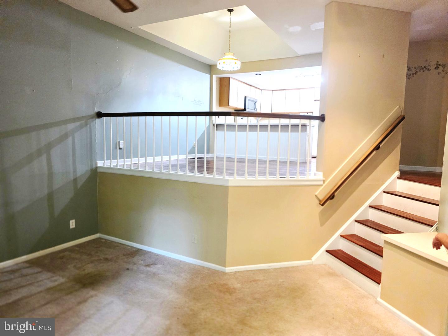 4303 Claremont Ct Property Photo 6