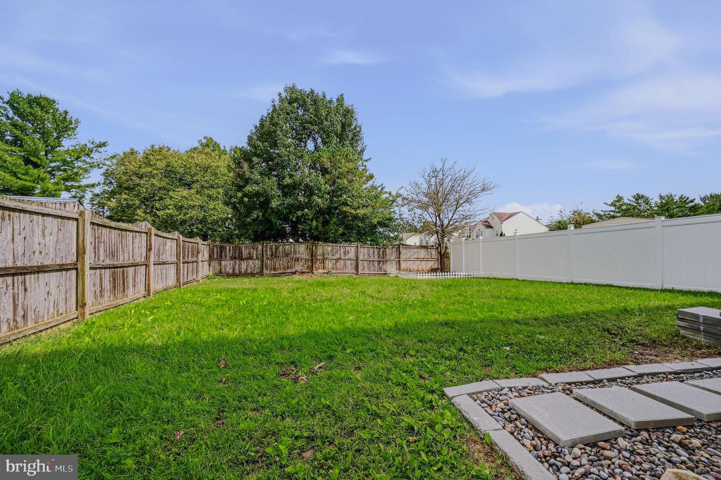 32 Stephanie Dr Property Photo 25