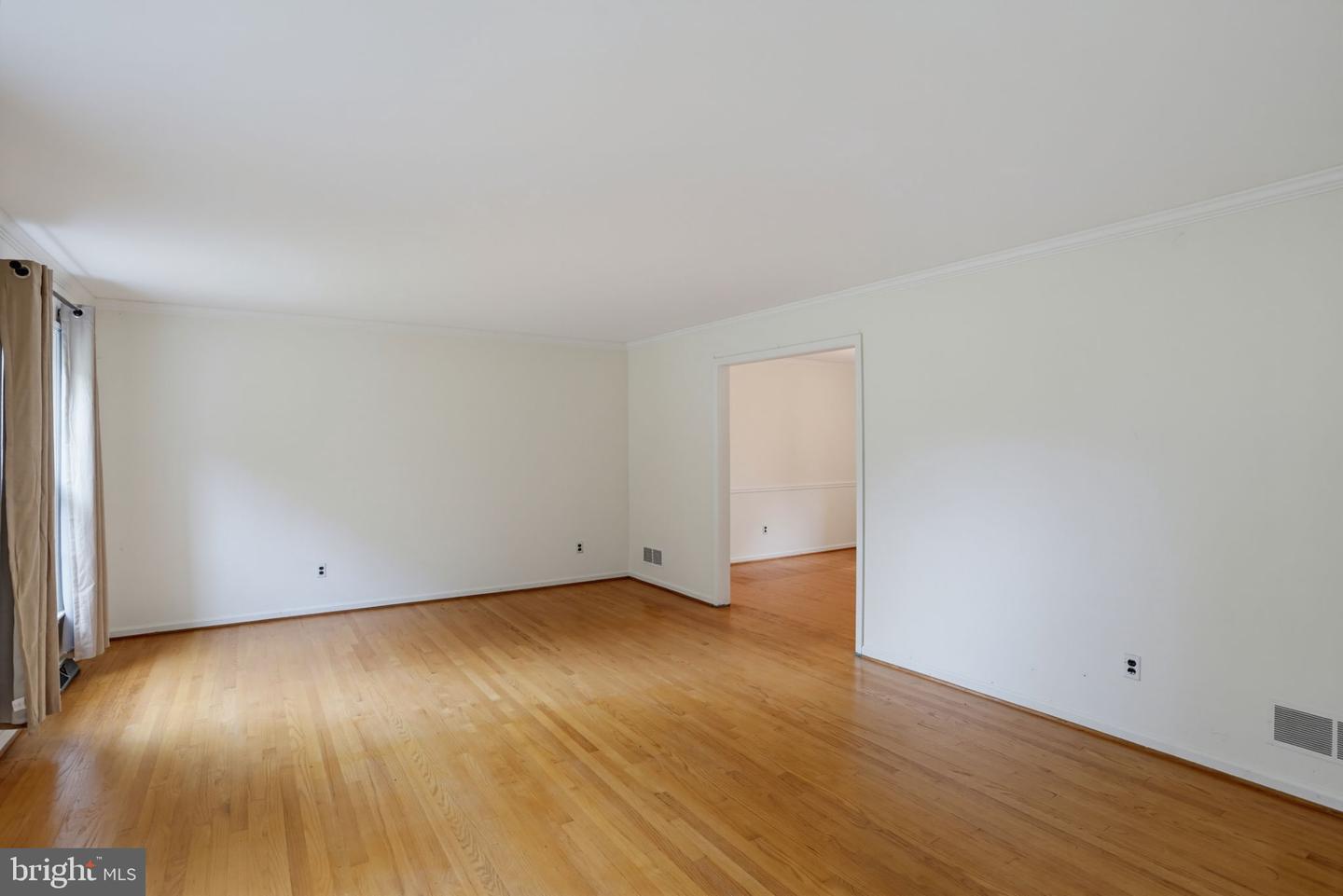 301 Caravel Dr Property Photo 11