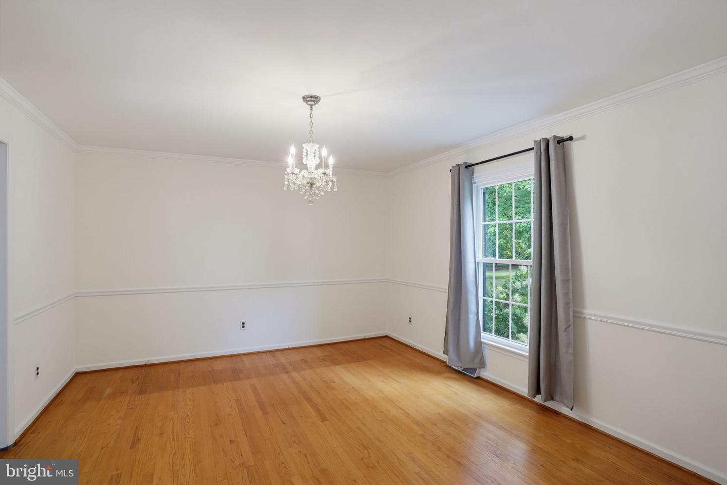 301 Caravel Dr Property Photo 13