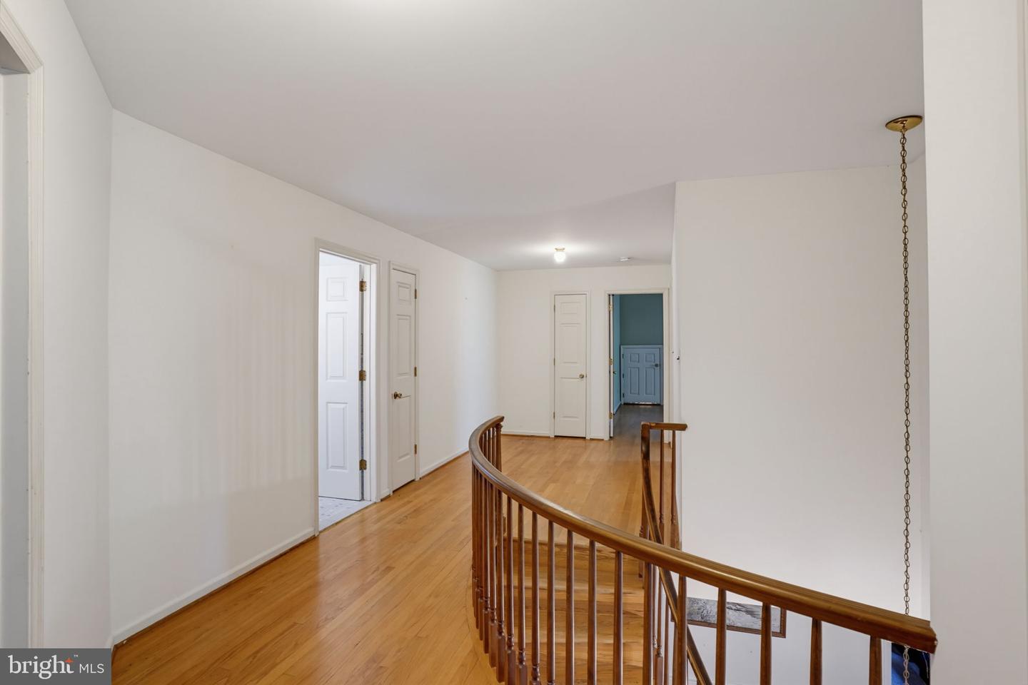301 Caravel Dr Property Photo 22