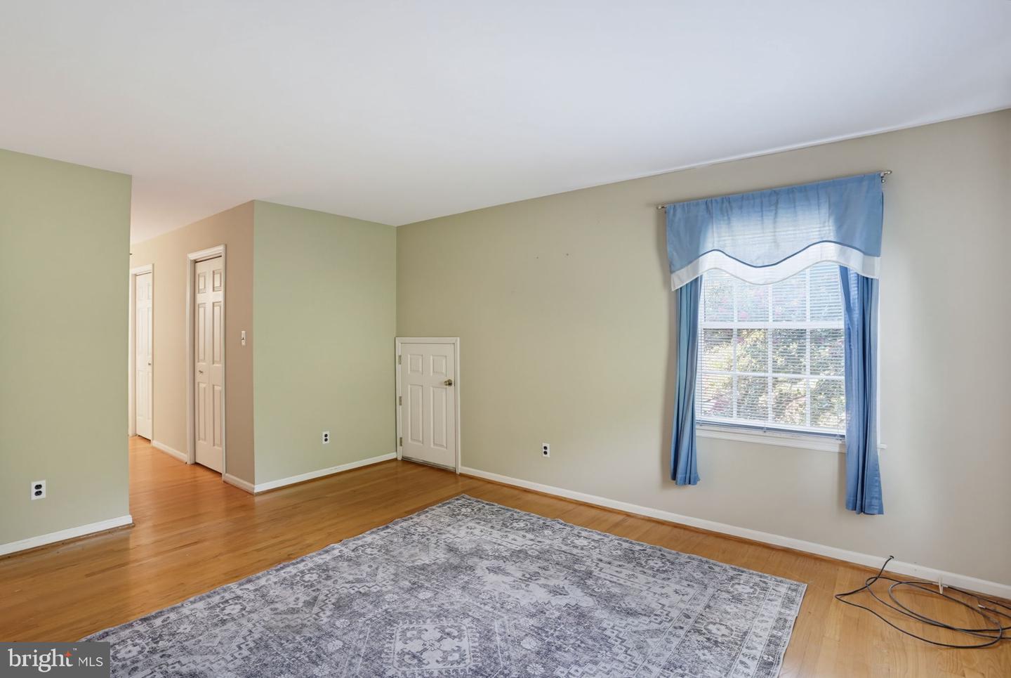 301 Caravel Dr Property Photo 27