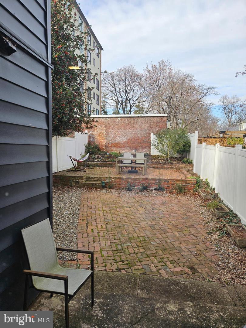 1711 N Broom St Property Photo 58