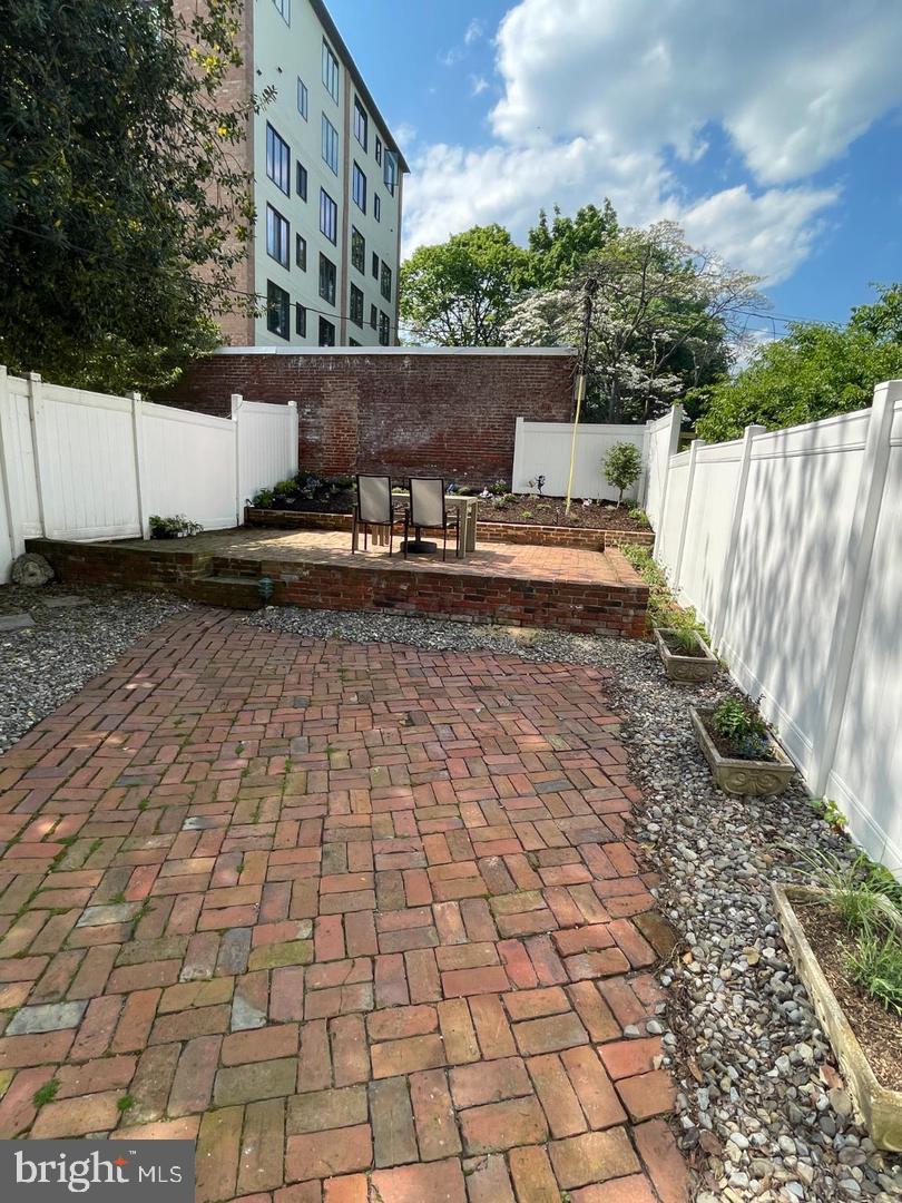 1711 N Broom St Property Photo 75