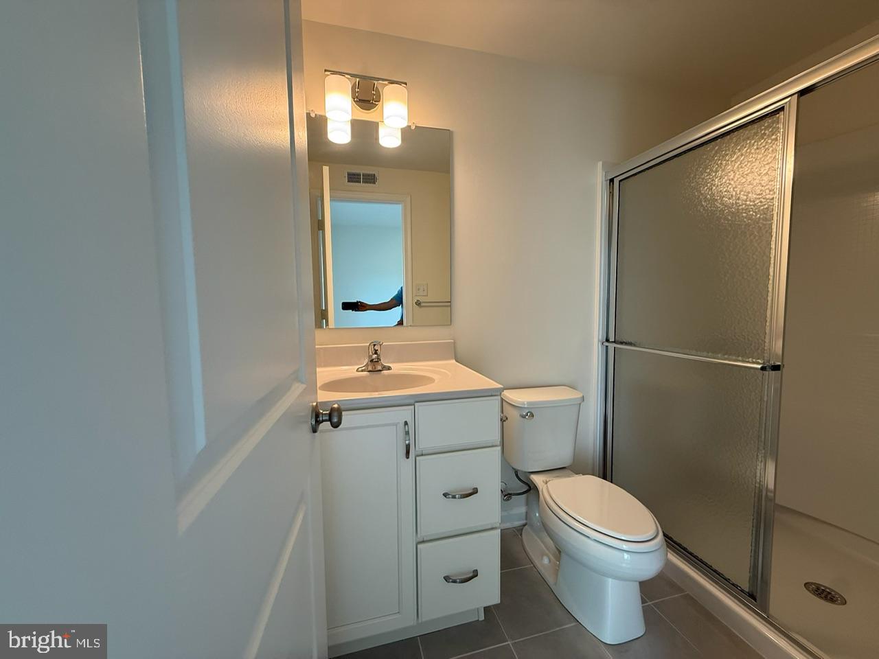 738 Rosler Way Property Photo 7