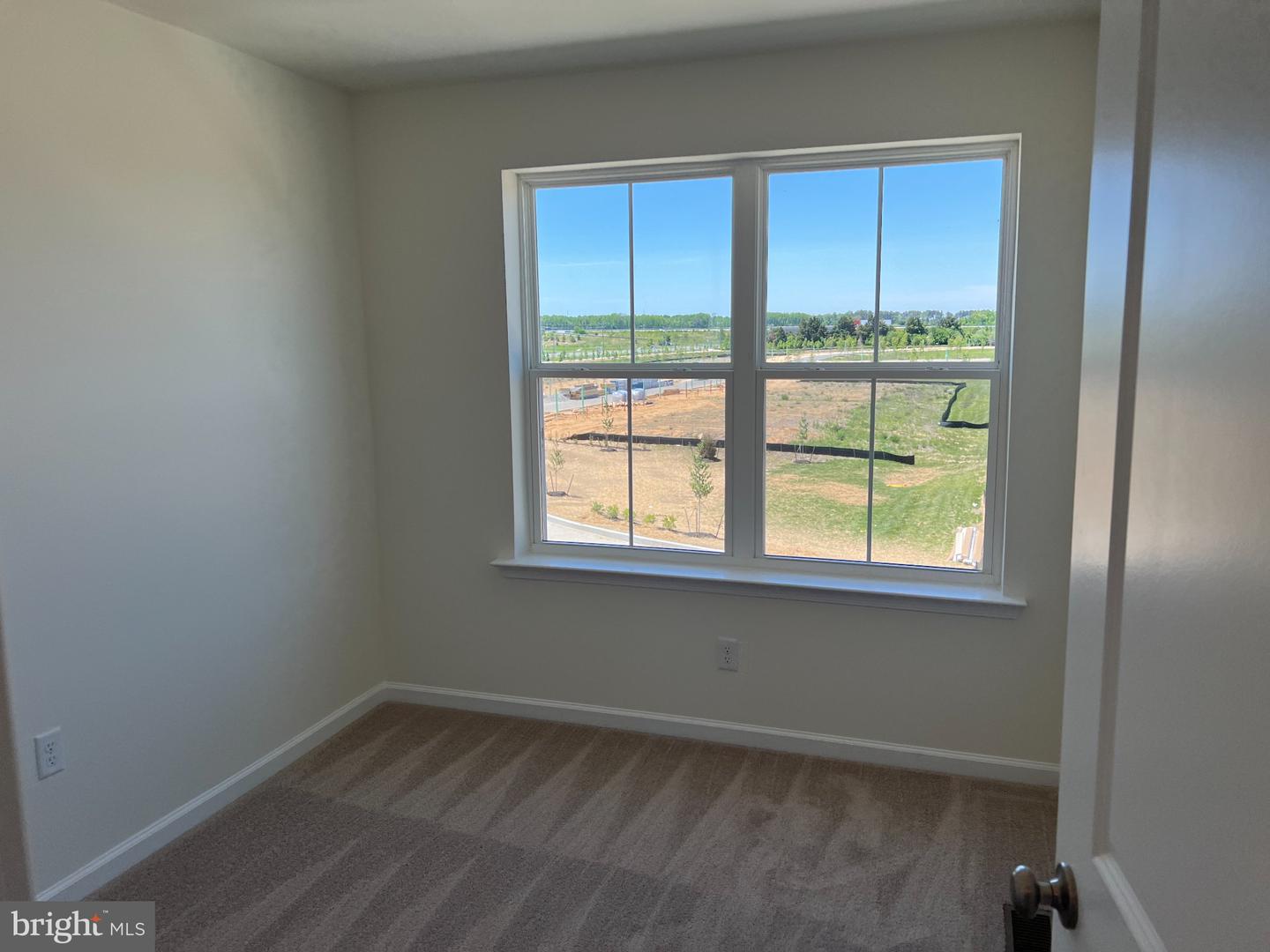 738 Rosler Way Property Photo 12