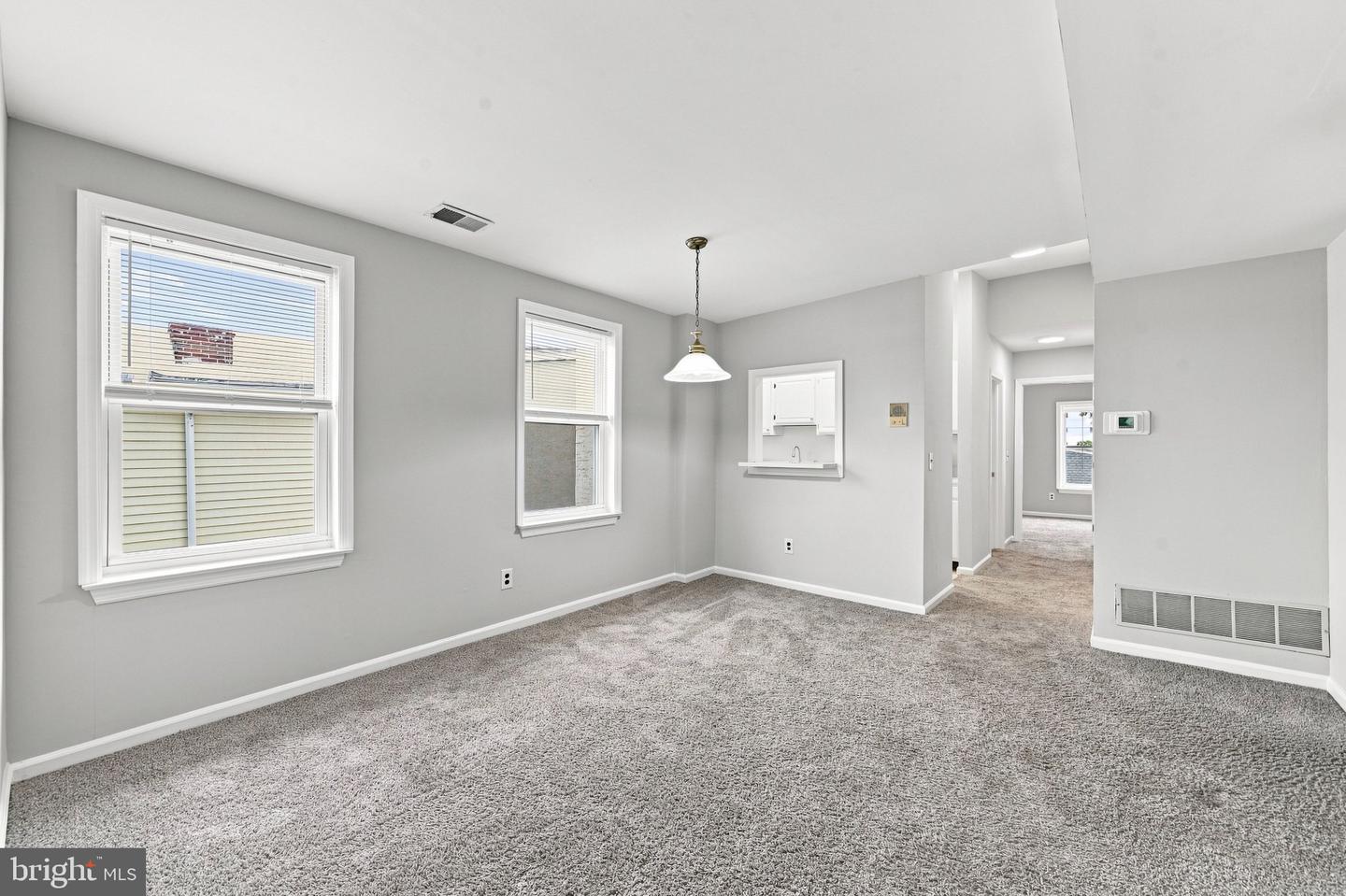 506 9th St #3b Property Photo 8
