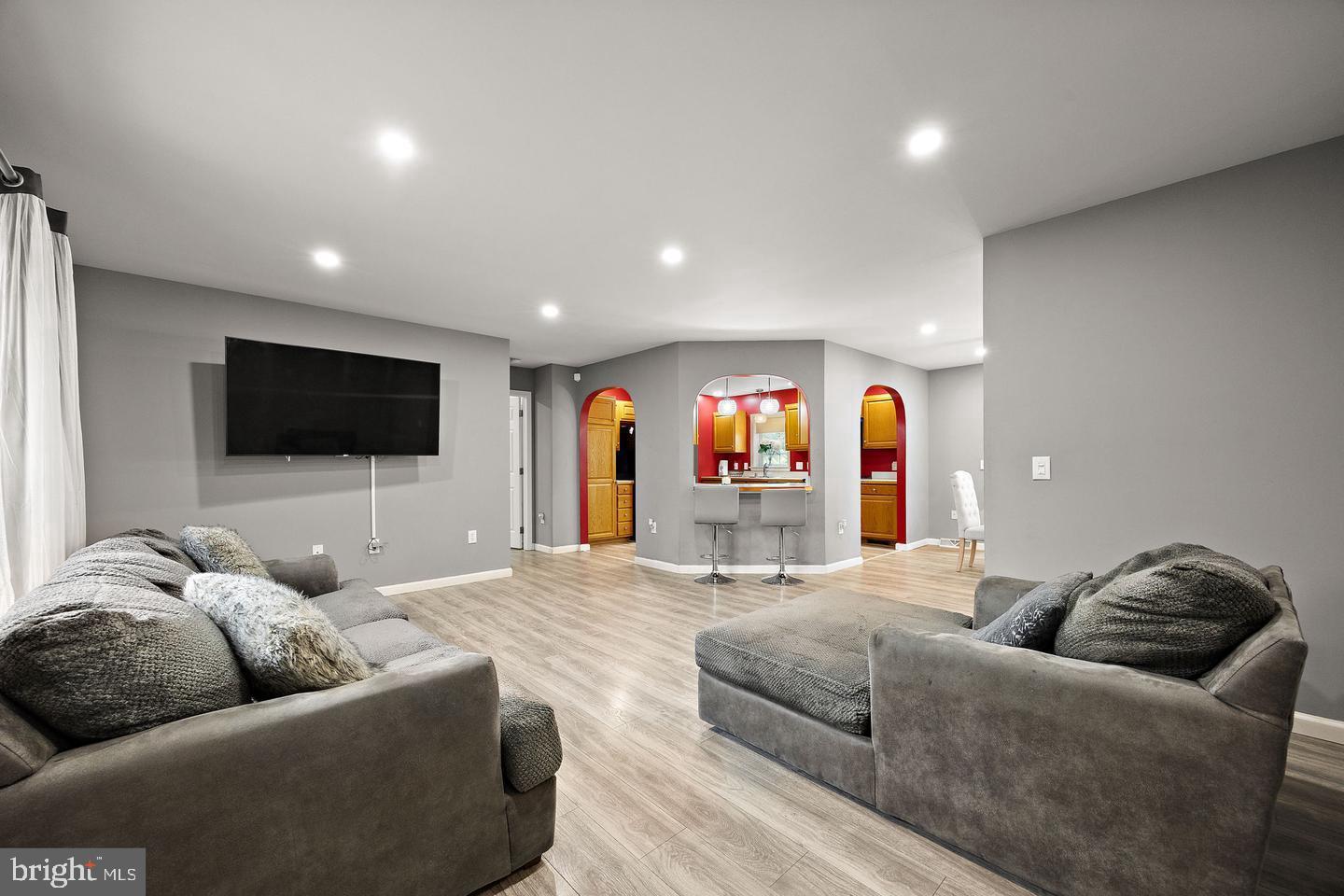 16 Barberry Ct #a016 Property Photo 2