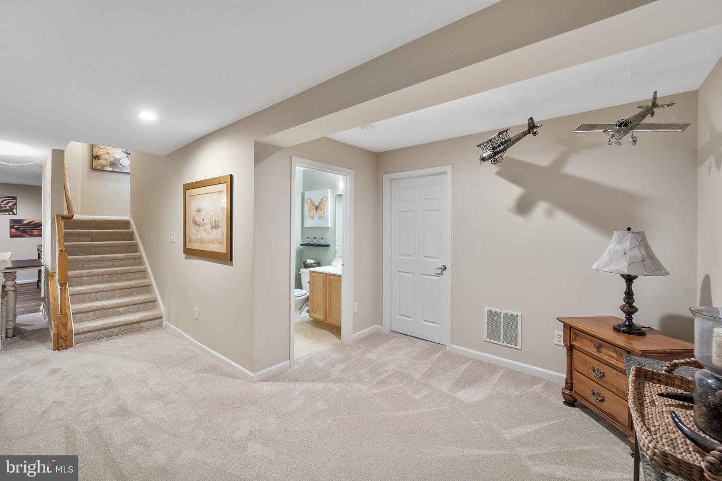 435 Glenturret Way Property Photo 32