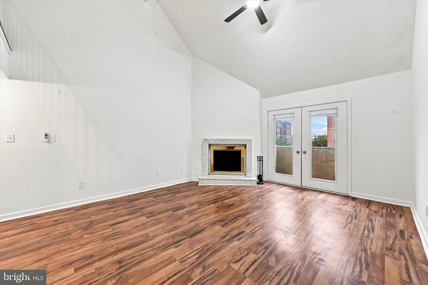 1504 N Broom St #19 Property Photo 5