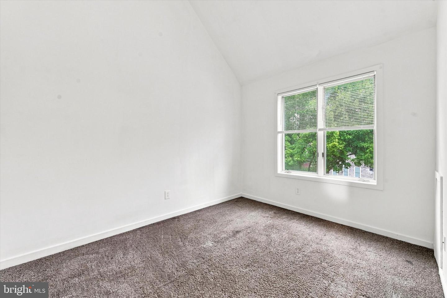 1504 N Broom St #19 Property Photo 14