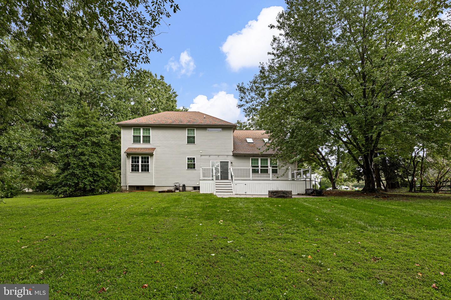 6 Winchester Property Photo 34