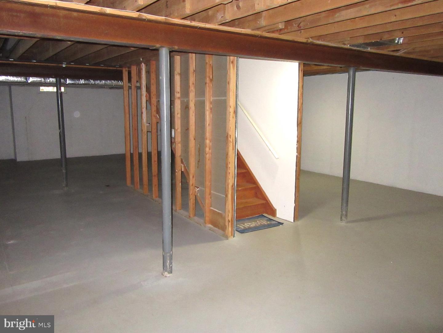 213 Megan Dr Property Photo 28