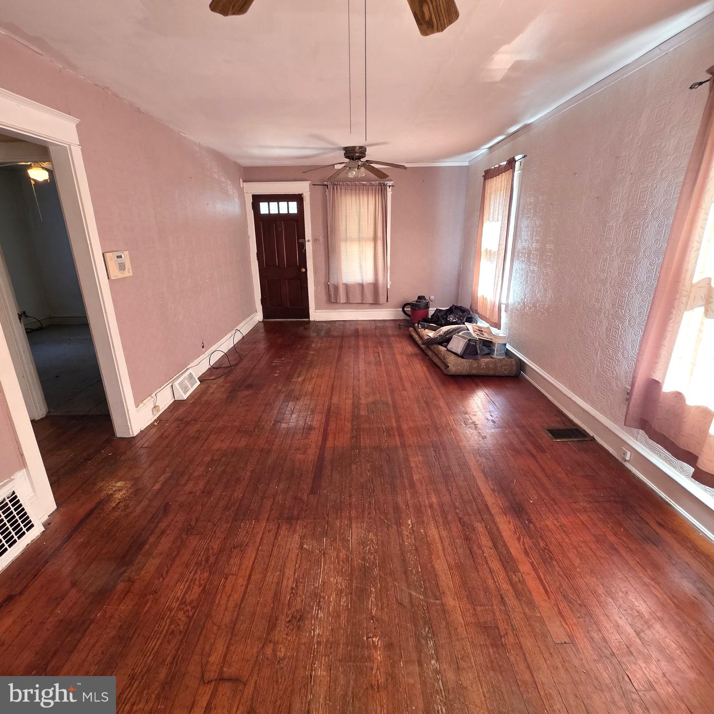 902 Haines Ave Property Photo 2